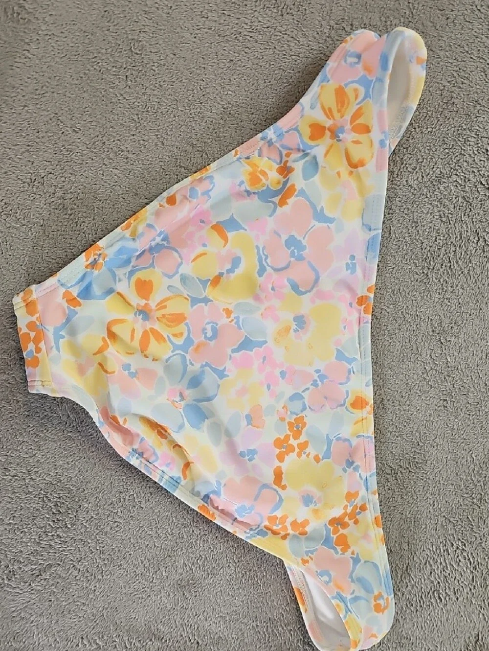 Wild Fable Women's XL Pastel Floral Smocked Bikini Set